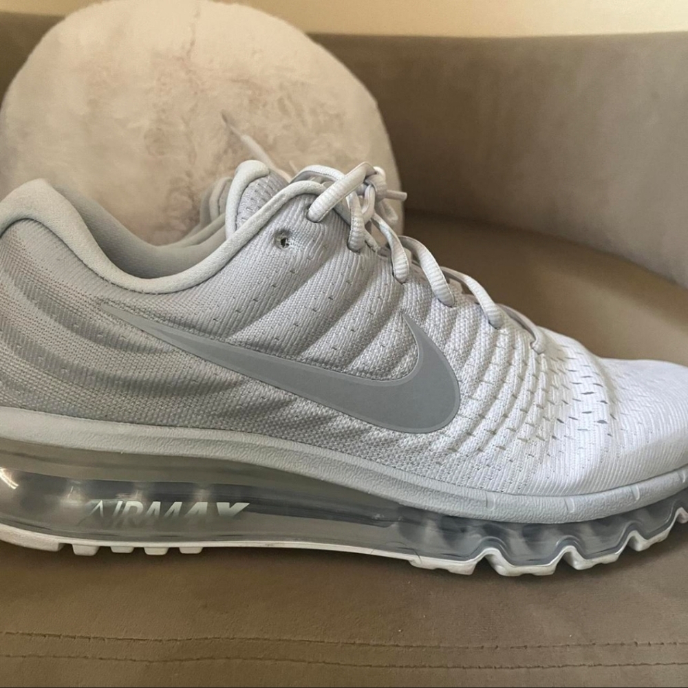 2017 Nike Air Max